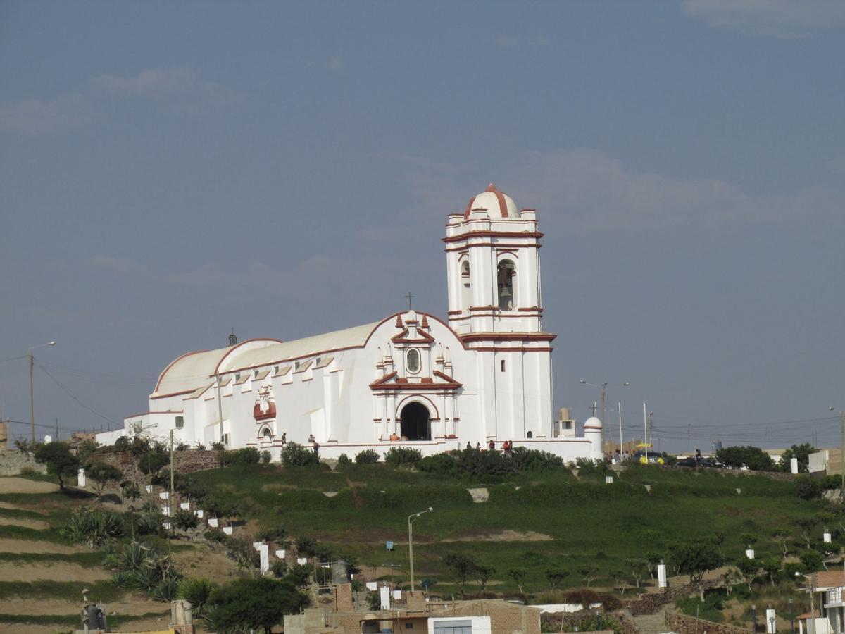 Hotel El Sombrero Huanchaco Dış mekan fotoğraf